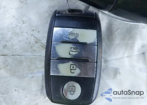 2016 Kia Sorento 3.3L Sx из США, поврежденный, VIN 5XYPK4A57GG118464